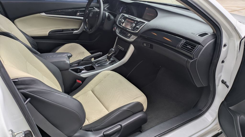 2013 Honda Accord Image 20