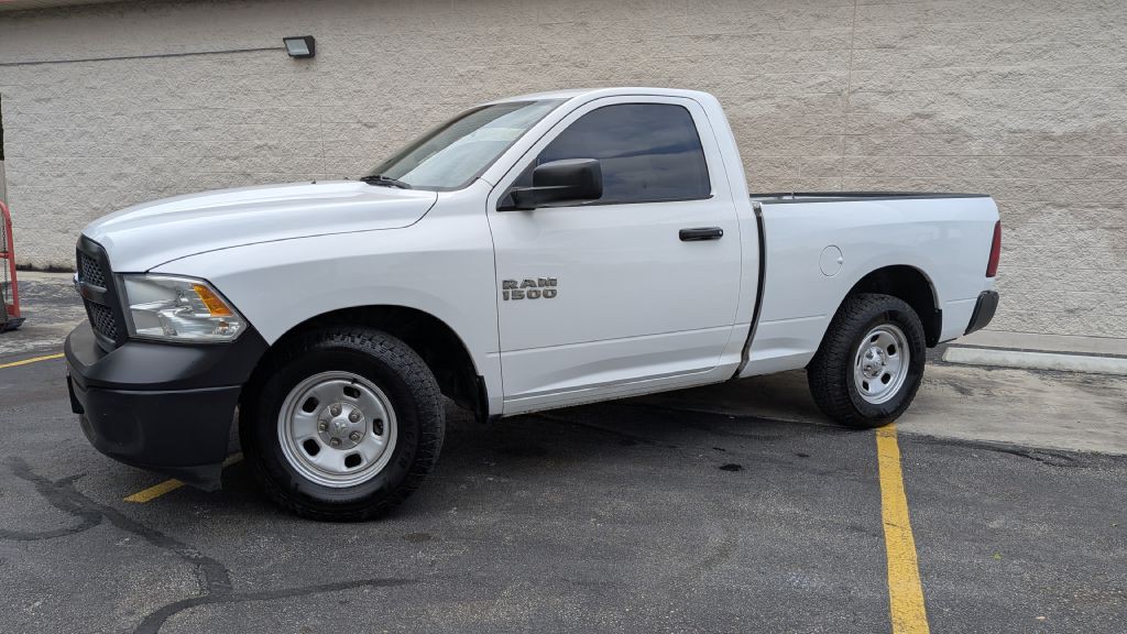 2017 RAM 1500 Image 12
