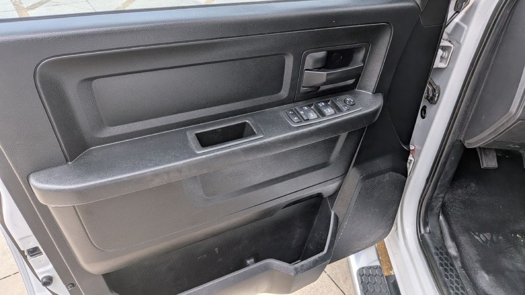2018 RAM 1500 Image 10