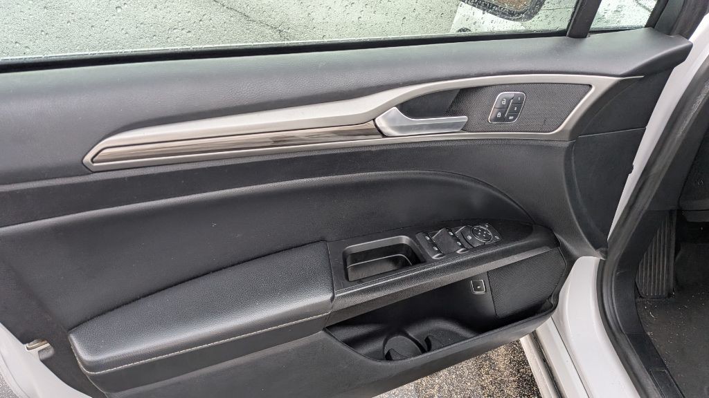 2018 Ford Fusion Image 10