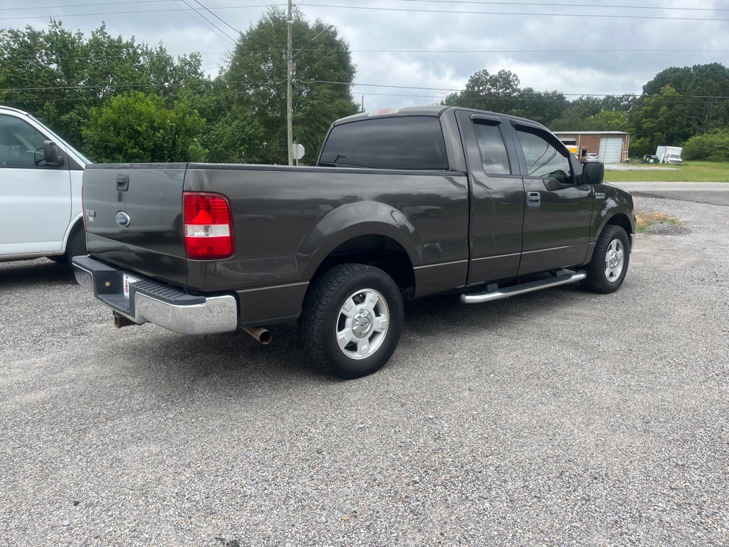 2005 Ford F-150 Image 3
