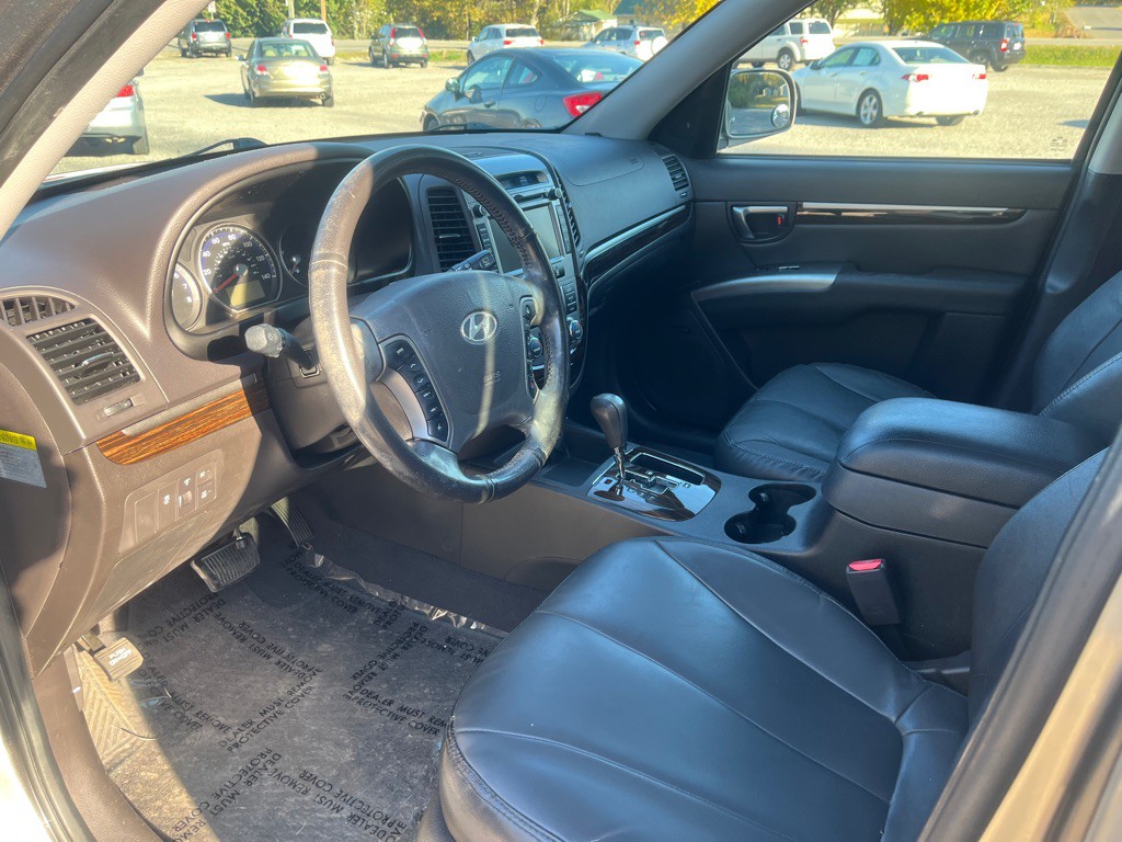 2011 Hyundai Santa Fe Image 5