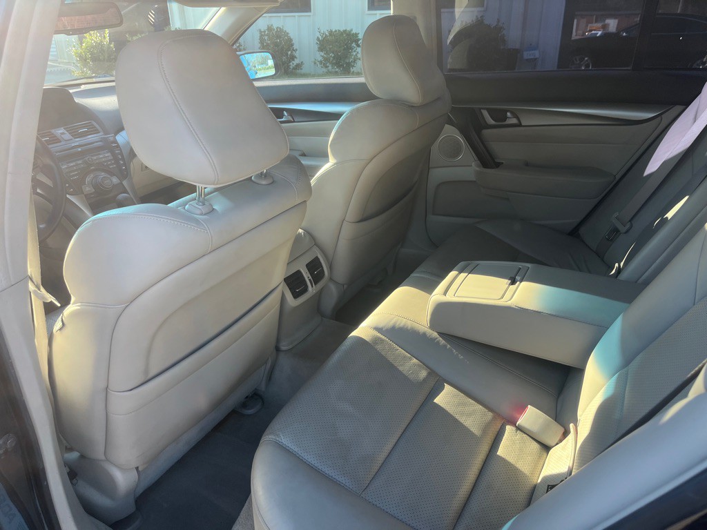 2011 Acura TL Image 6