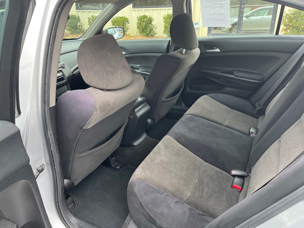 2009 Honda Accord Image 6