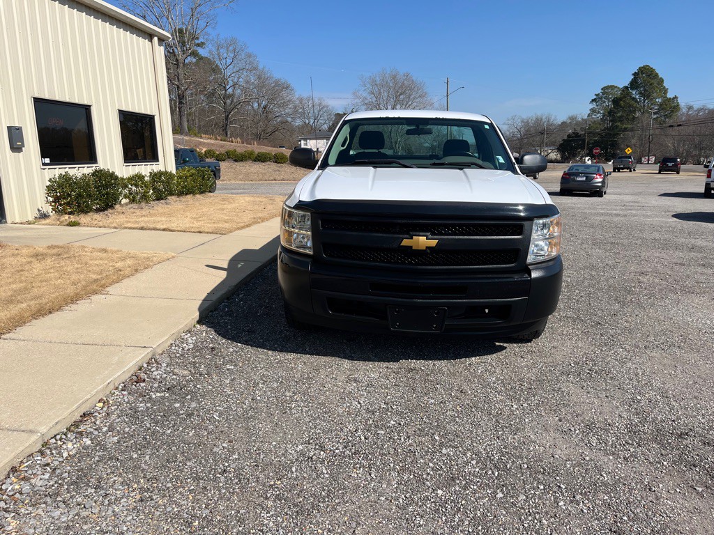 2013 Chevrolet Silverado 1500 Image 2