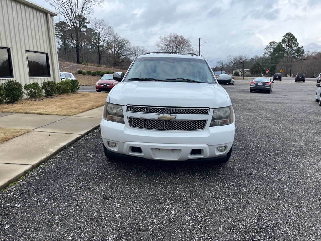 2008 Chevrolet Tahoe Image 2