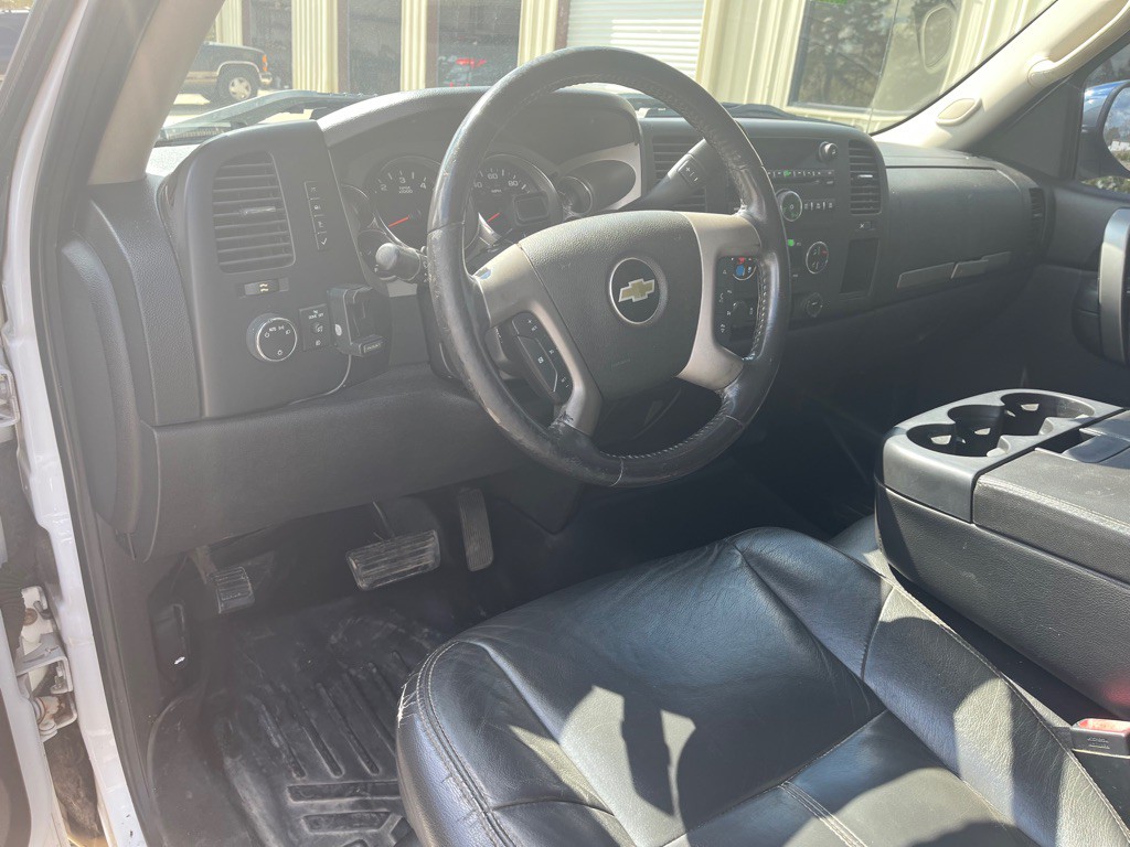 2011 Chevrolet Silverado 1500 Image 5