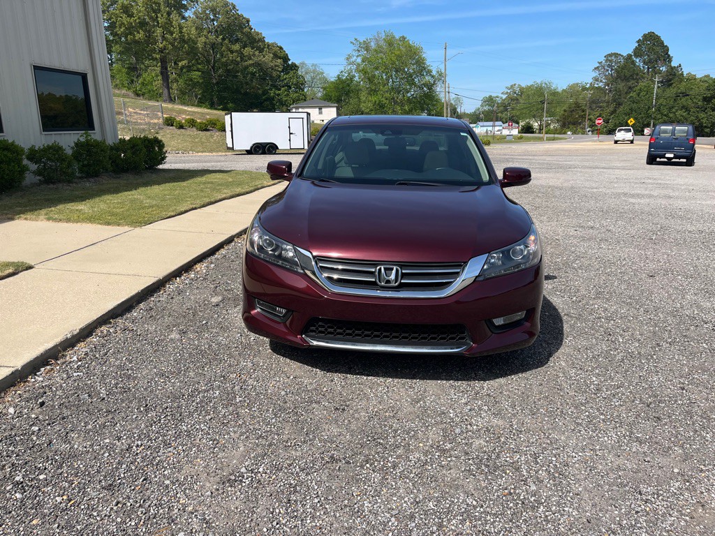 2013 Honda Accord Image 2