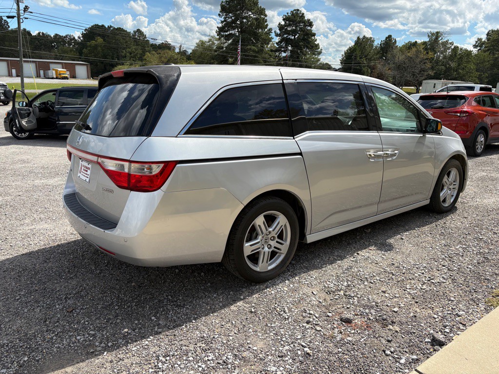 2013 Honda Odyssey Image 3