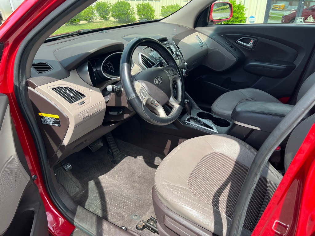 2013 Hyundai Tucson Image 5