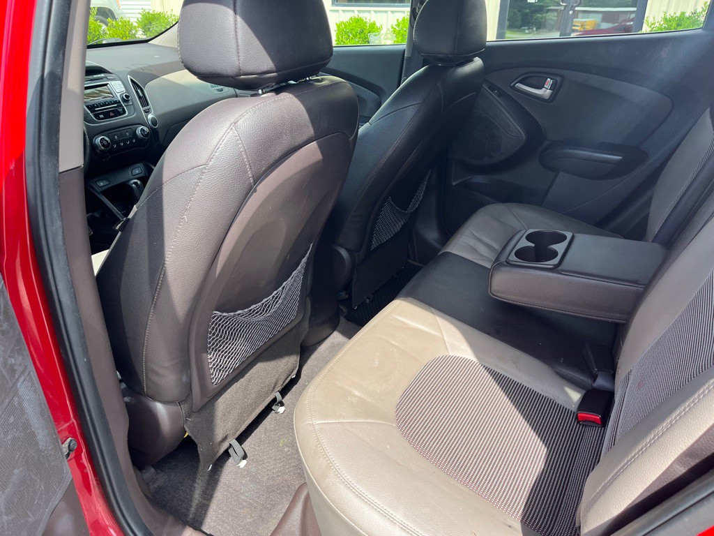 2013 Hyundai Tucson Image 6