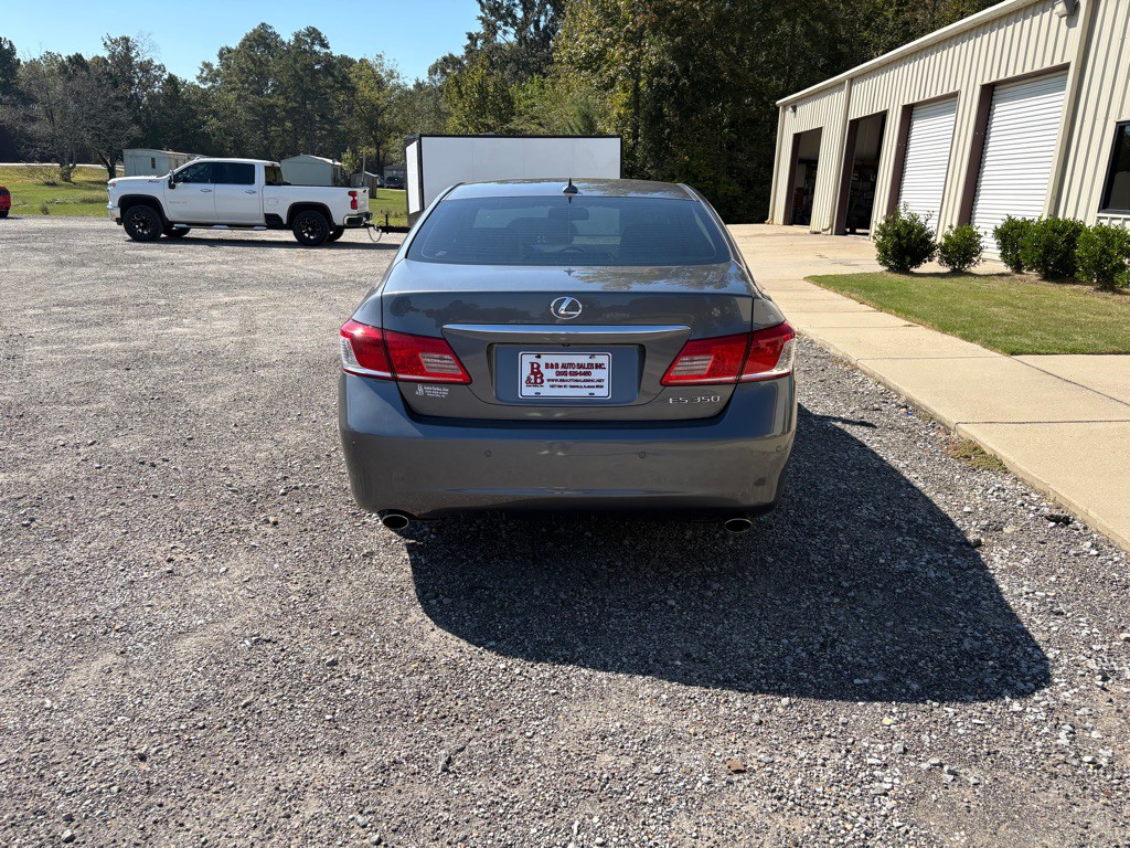 2012 Lexus ES Image 4