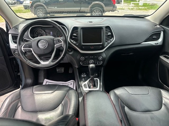 2015 Jeep Cherokee Image 12