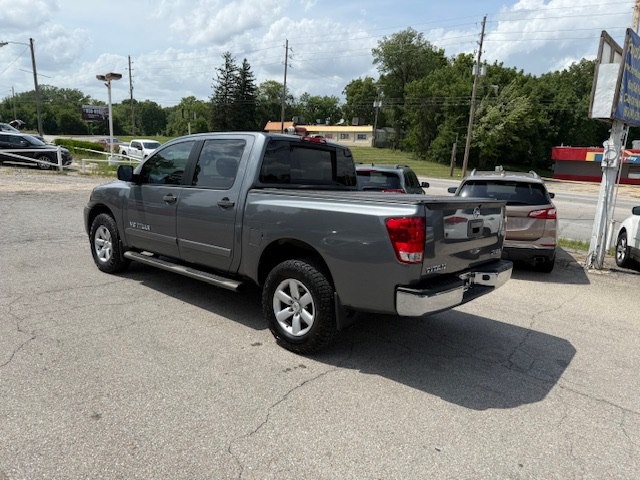 2013 Nissan Titan Image 5