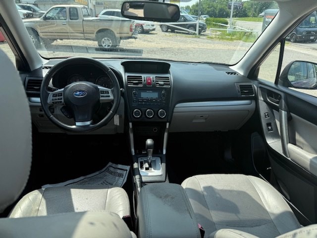 2014 Subaru Forester Image 10