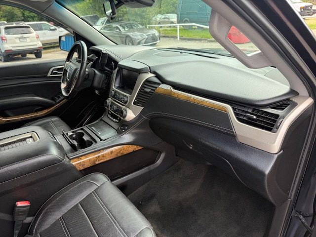 2016 GMC Yukon Image 8