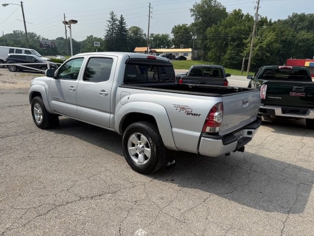 2011 Toyota Tacoma Image 3