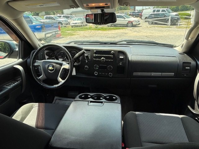 2011 Chevrolet Silverado 1500 Image 9