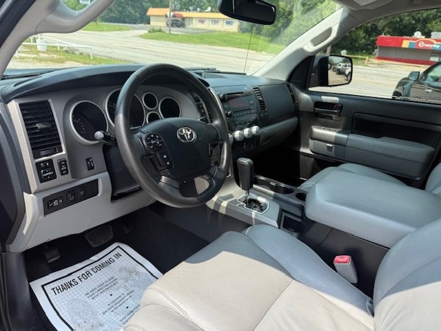 2013 Toyota Tundra Image 10