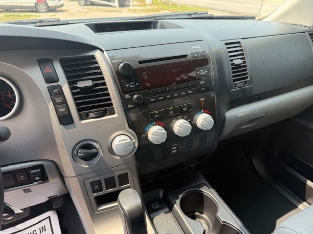 2013 Toyota Tundra Image 12