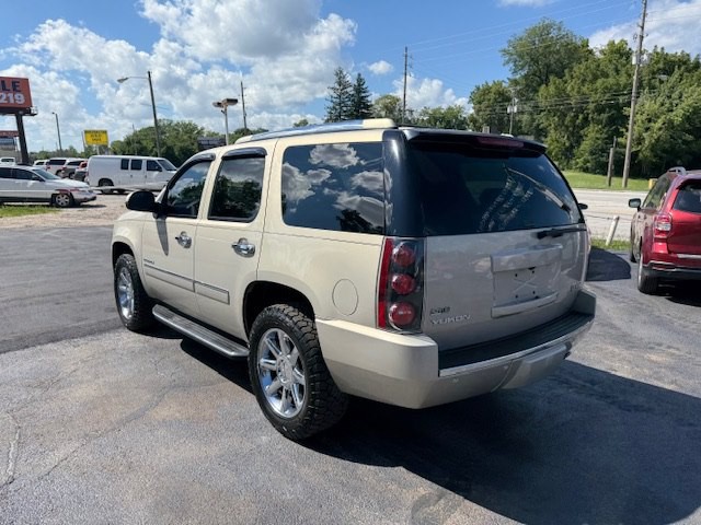 2011 GMC Yukon Image 7