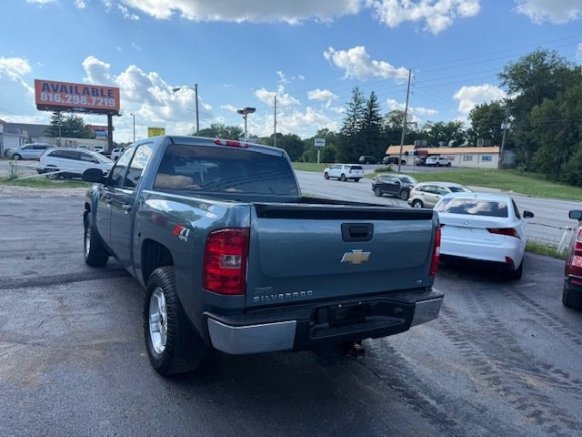 2011 Chevrolet Silverado 1500 Image 4