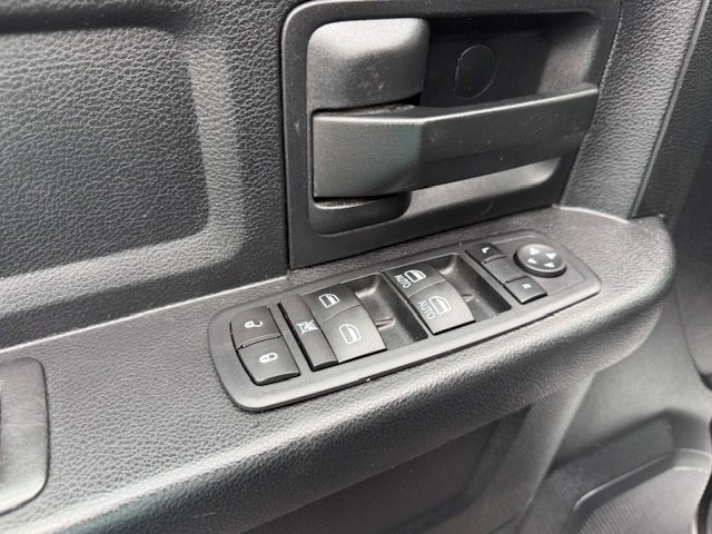 2014 RAM 1500 Image 14