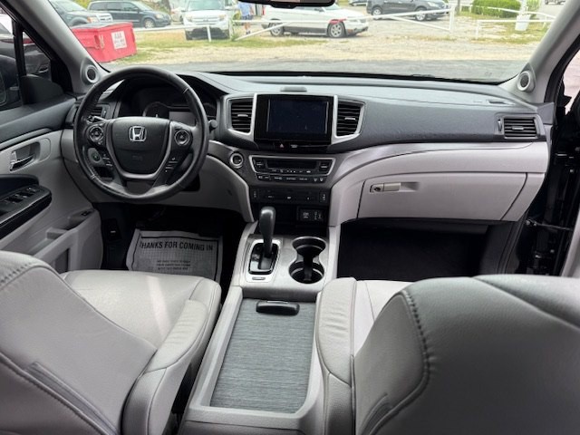 2018 Honda Pilot Image 9
