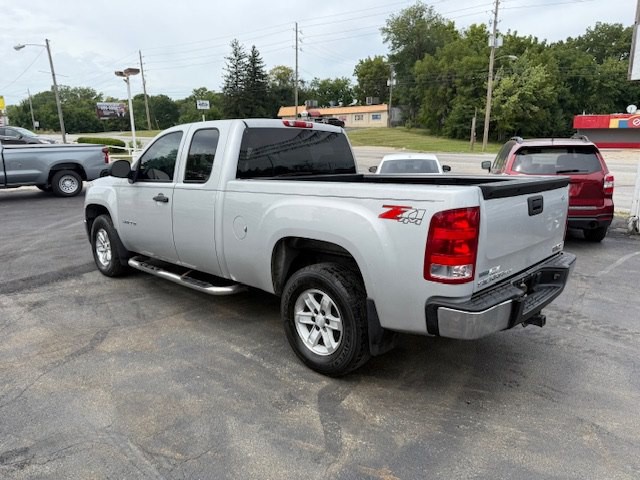 2010 GMC Sierra Image 3