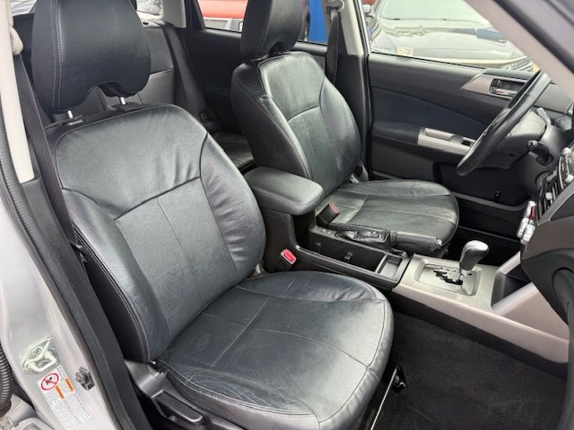2010 Subaru Forester Image 6