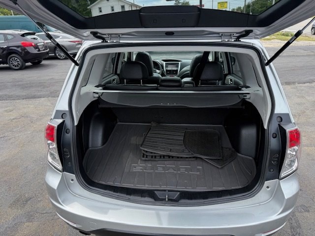2010 Subaru Forester Image 10