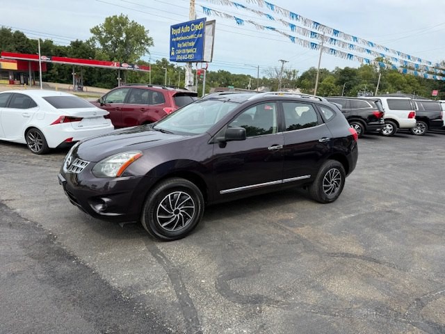 2015 Nissan Rogue Image 1