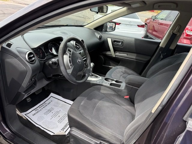 2015 Nissan Rogue Image 9