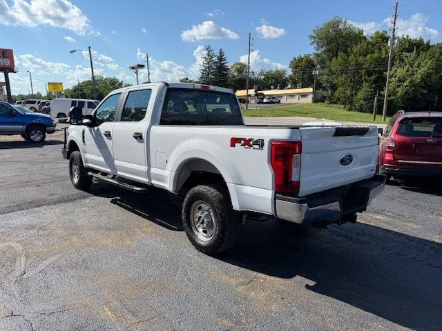 2017 Ford F-250 Image 3