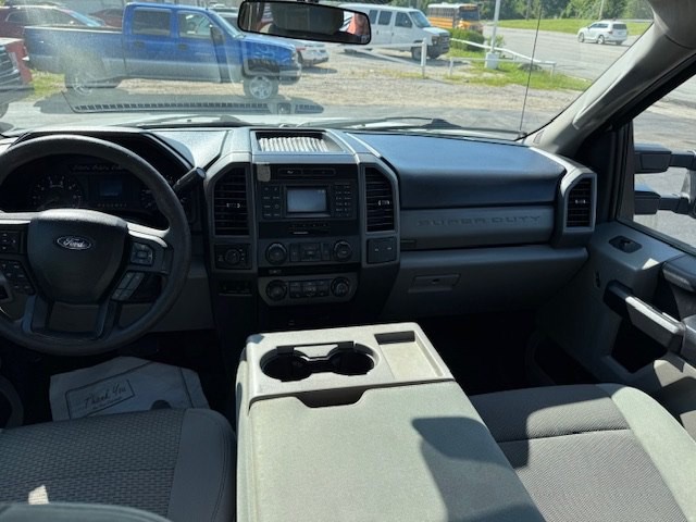 2017 Ford F-250 Image 9