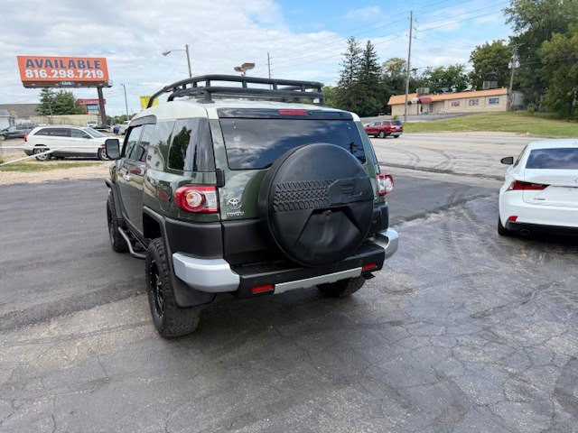 2014 Toyota FJ Cruiser Image 4