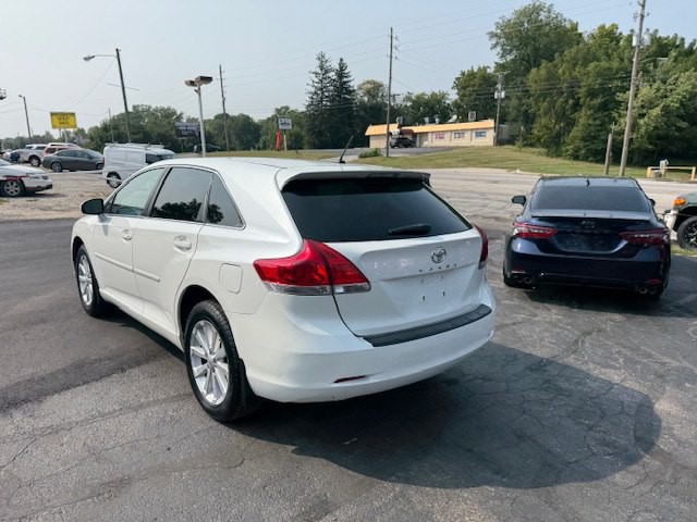 2010 Toyota Venza Image 4