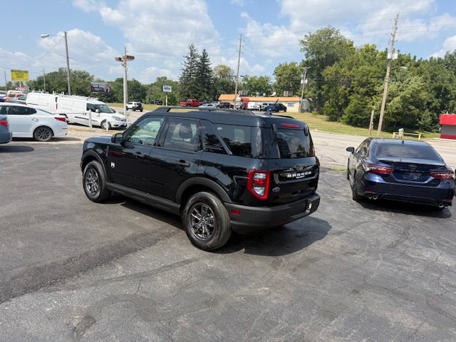 2021 Ford Bronco Image 3
