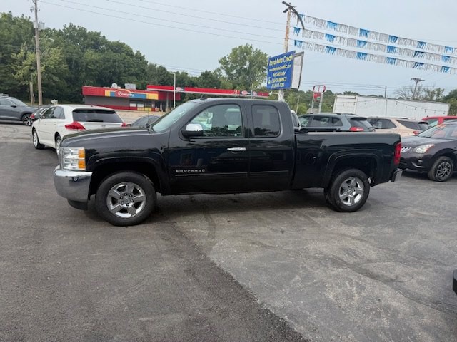 2013 Chevrolet Silverado 1500 Image 2