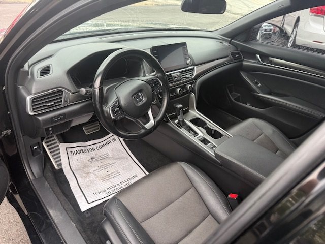 2019 Honda Accord Image 9