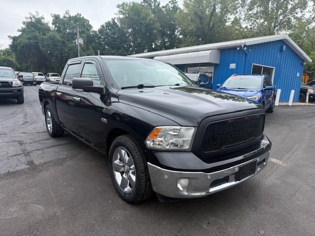 2015 RAM 1500 Image 3