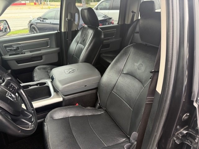 2015 RAM 1500 Image 8