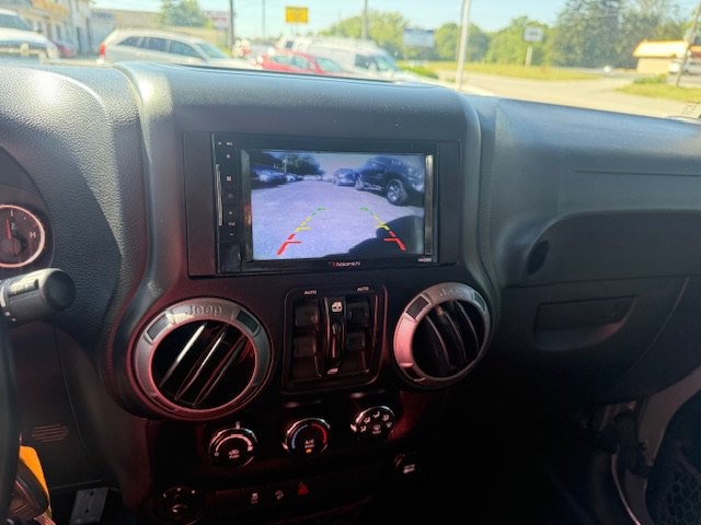 2017 Jeep Wrangler Unlimited Image 13
