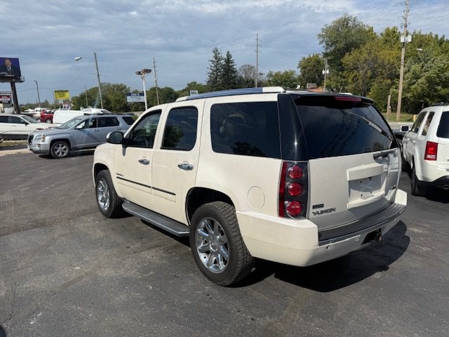 2011 GMC Yukon Image 6