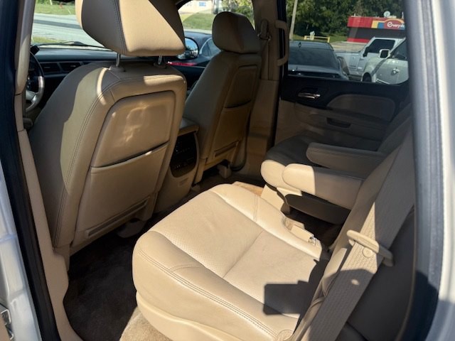 2011 GMC Yukon Image 7