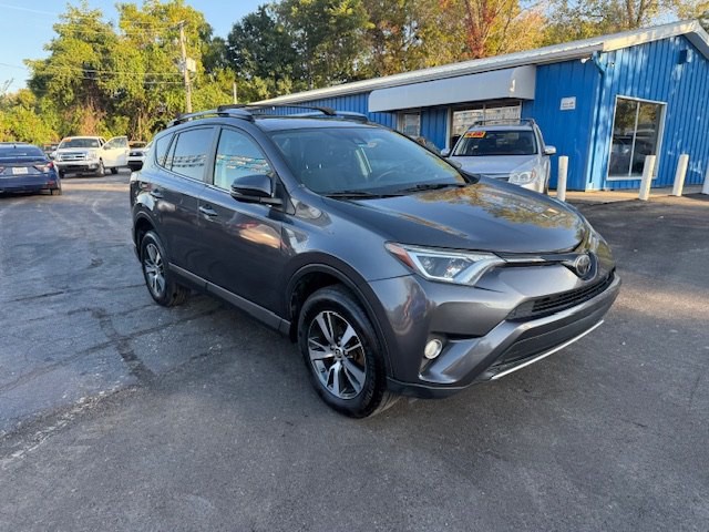 2017 Toyota Rav4 Image 4
