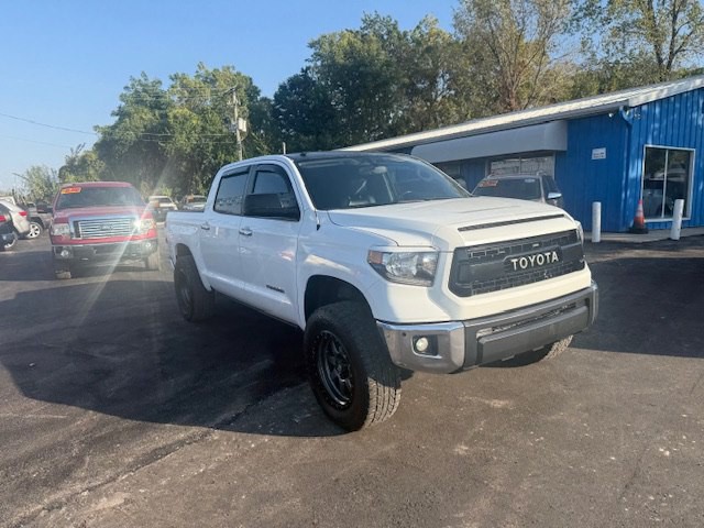 2014 Toyota Tundra Image 3