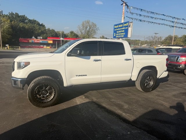 2014 Toyota Tundra Image 5
