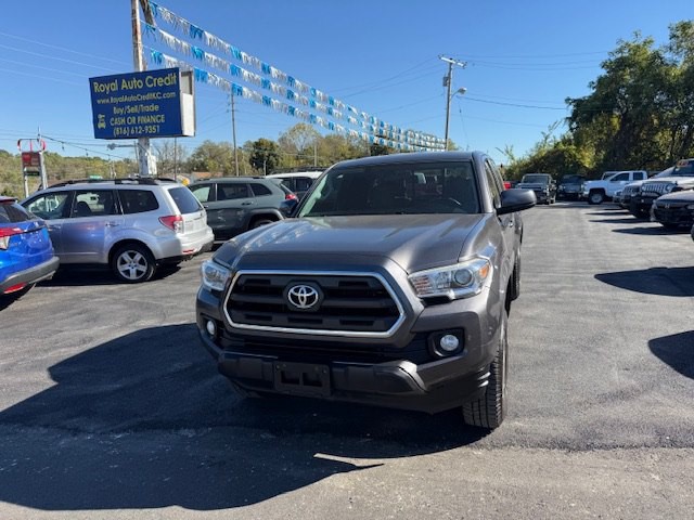 2016 Toyota Tacoma Image 3
