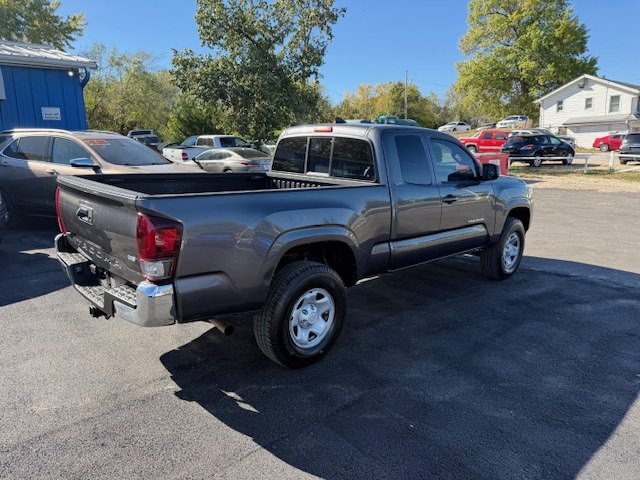 2016 Toyota Tacoma Image 5